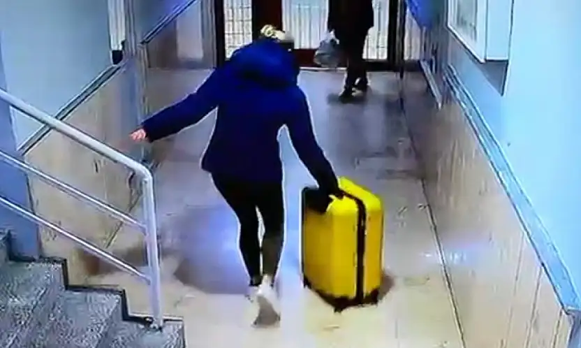 Güllü'nün kızı ve arkadaşının valizli görüntüleri ortaya çıktı