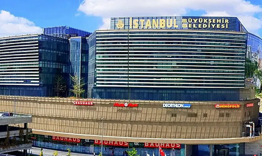 İBB davasında 15 tutuklu sanığa tahliye kararı