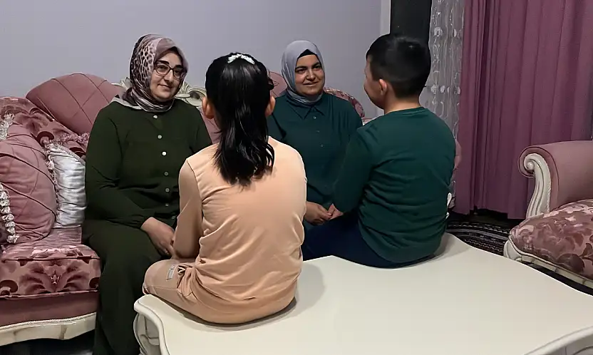 Öğrencilerin sıra tartışmasına aile dahil oldu: 2 çocuk darp edildi