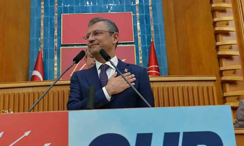 Özgür Özel CHP'ye veda etti