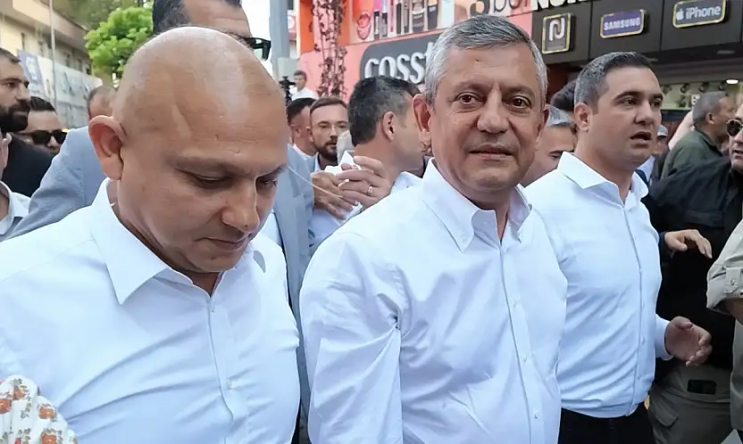 Özgür Özel: Ya partimizi geri alacağız ya yeni bir yol açacağız