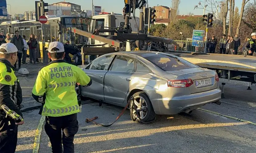 Ters yöne giren sürücü dehşet saçtı: 2 ölü, 5 yaralı